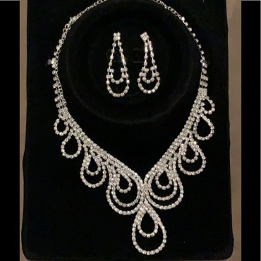 Silver w/Clear Rhinestone Double Loop Necklace Set 