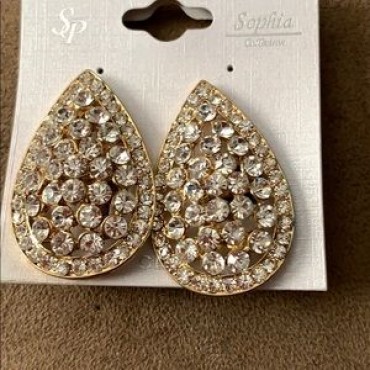 Gold w/Clear Stones Large Teardrop Clip-on Earring