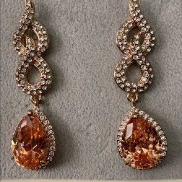 Gold Rhinestone Double Loop w/Peach Teardrop Earrings